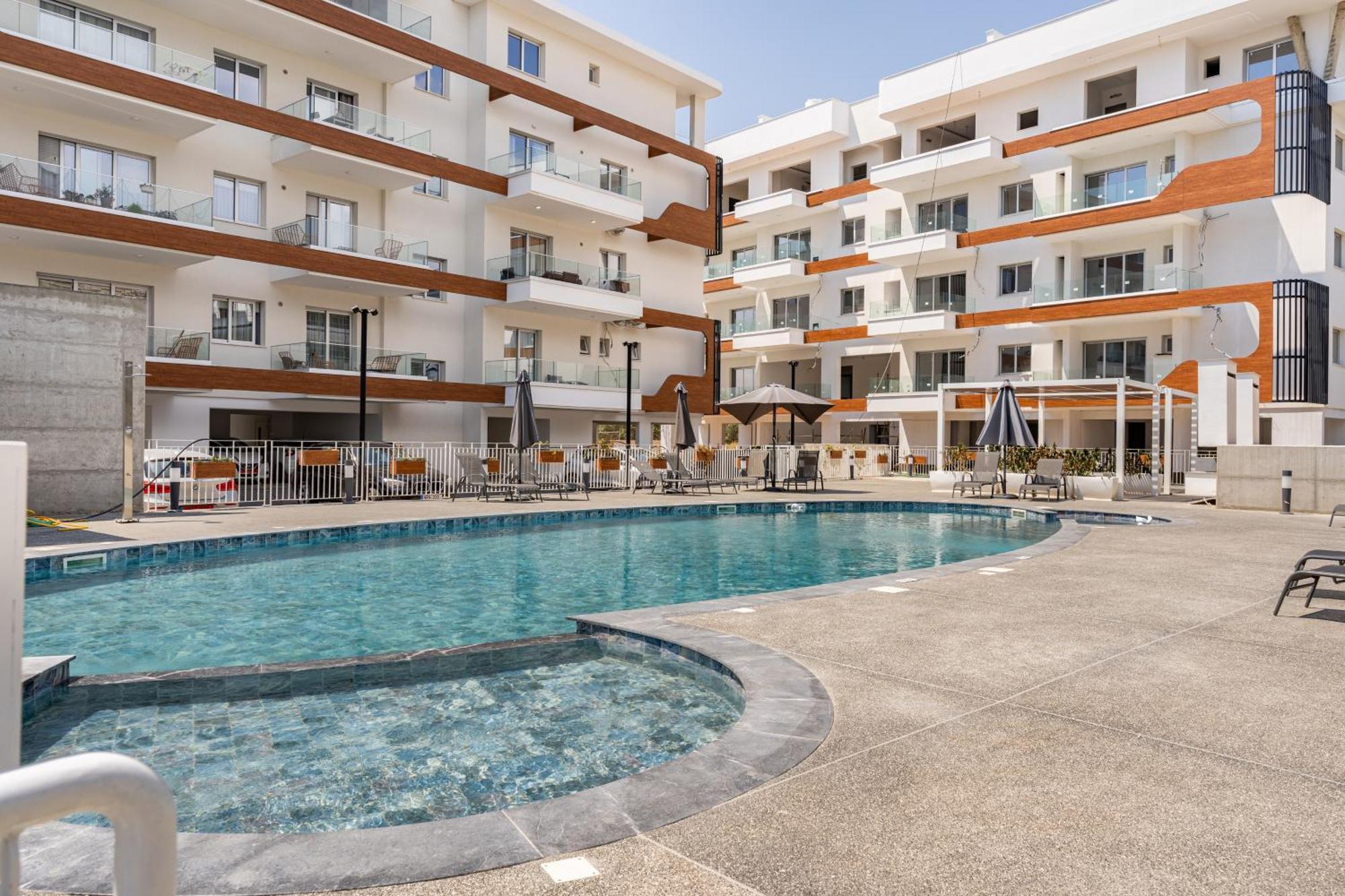 Yamas Urban Living Zakaki Pool Penthouses & Apartments Limassol Exterior photo